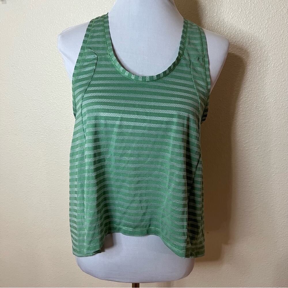 Zyia Active green striped flowy tank top MEDIUM